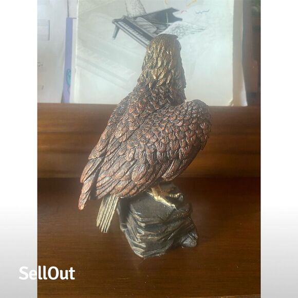 Majestic Eagle Sculpture with Inspirational Quote - Picture 1 of 4
